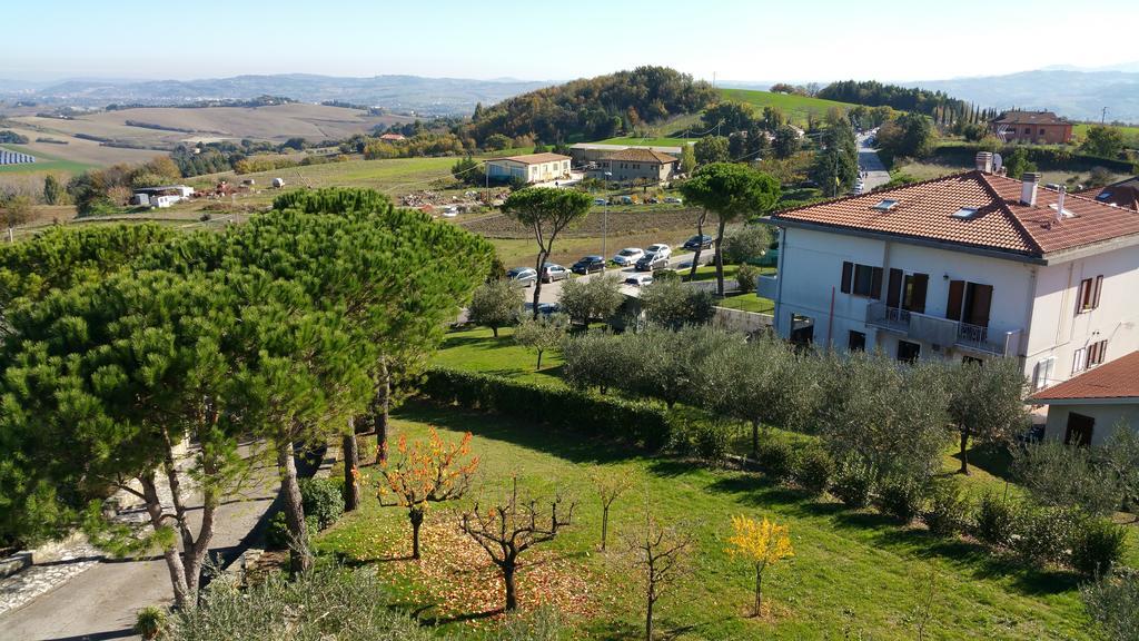 B&B La Torretta Tavullia Buitenkant foto