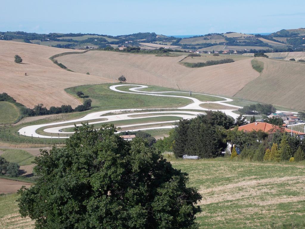 B&B La Torretta Tavullia Buitenkant foto